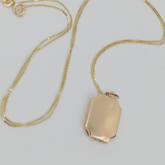Vintage 10K YG Tiny Locket with Chain - Picture 6 of 15